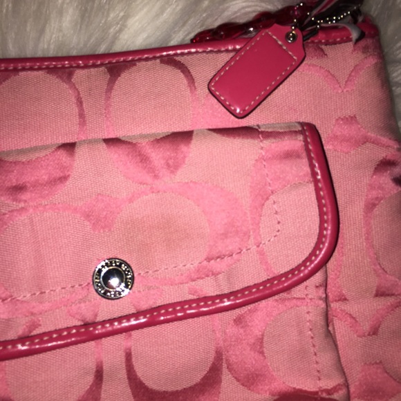 Authentic Coach crossbody messenger bag - Picture 2 of 4